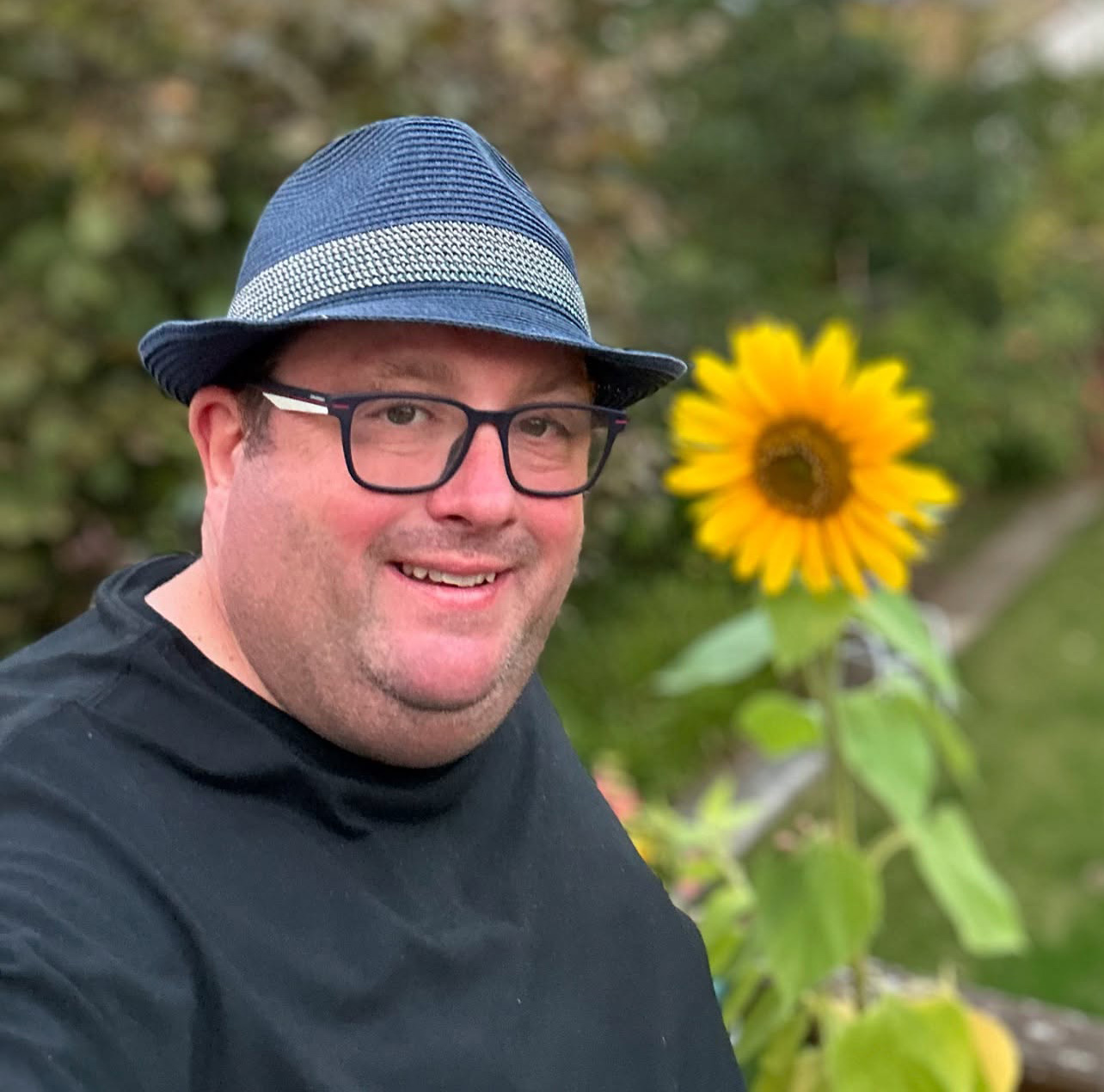 Headshot pic crop